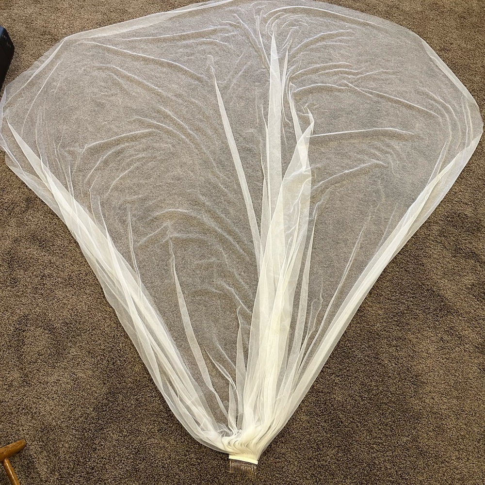 Never used cathedral bridal veil